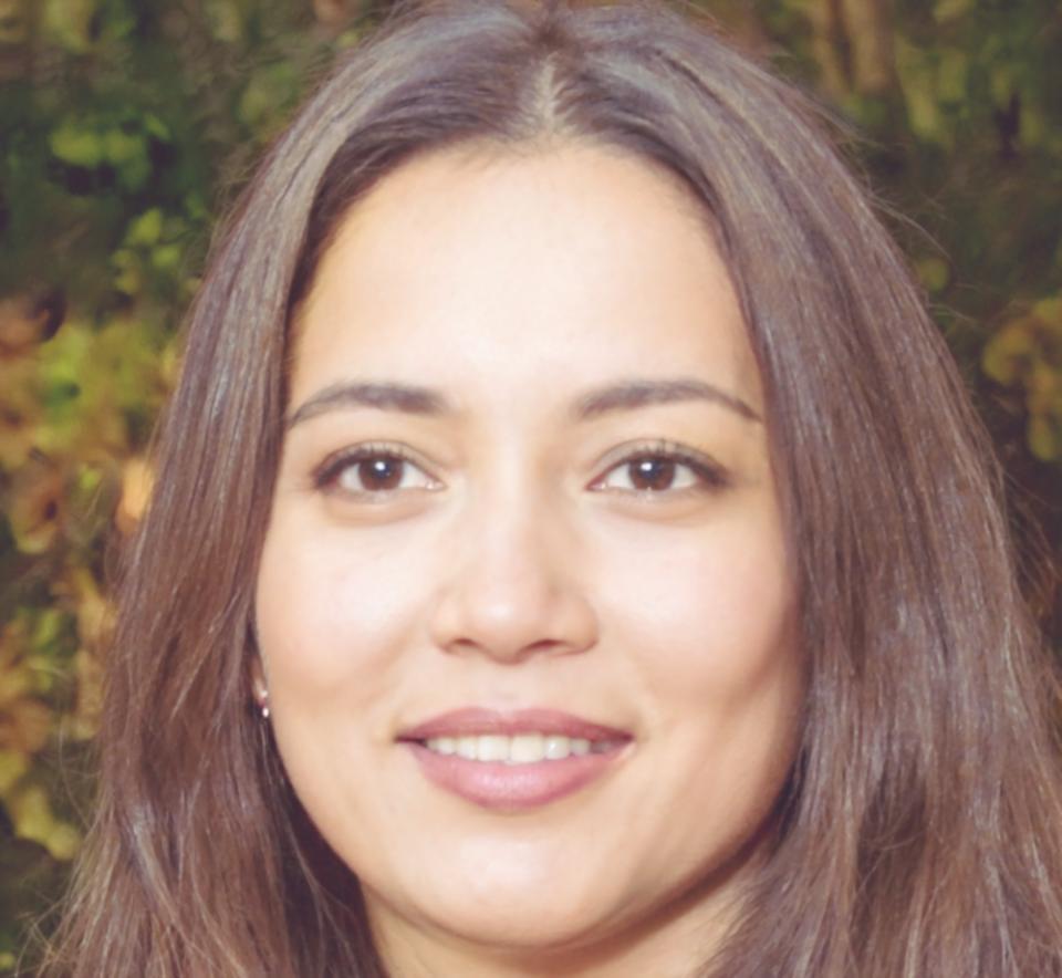 Retrato profesional de Valeria Mendoza
